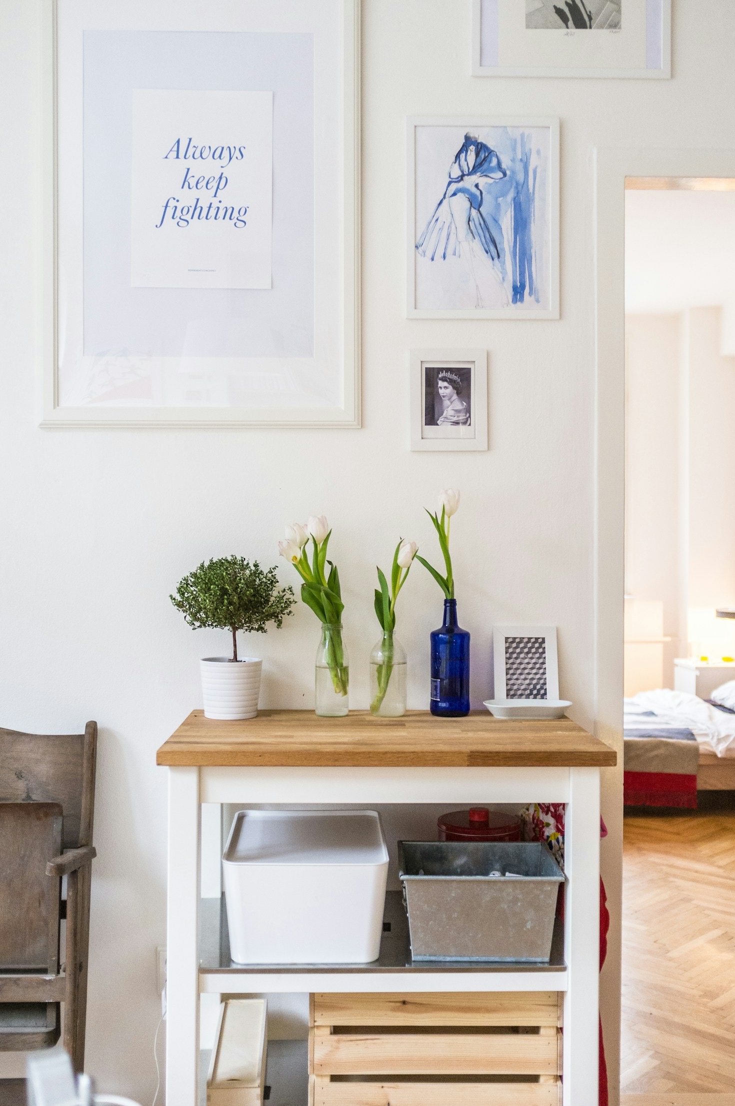 Small Space Solutions: Maximizing Style and Comfort